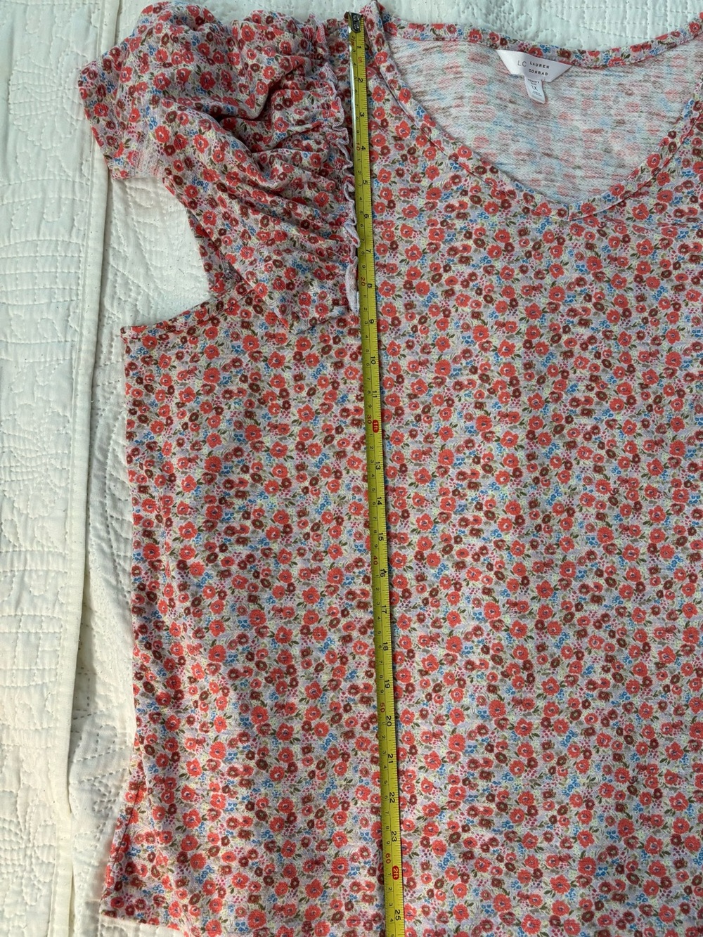 LC Lauren Conrad Coral Floral Ruffle Sleeve Top 1X - Picture 7 of 8
